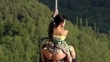 Desceu de rapel fazendo um sexo bem diferente