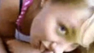 Caiu no WhatsApp Video Porno Caseiro de Ninfetinha Chupando e Metendo Com Primo – PR