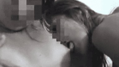 Caiu na Net Video de Sexo de Cara de Sorte Que Comeu Namorada Mais Duas Amigas