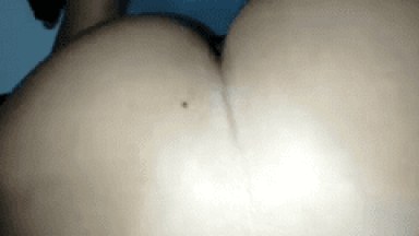 Vazou no WhatsApp Video Caseiro de Maridão Comendo o Cuzinho da Esposa Mole Mole