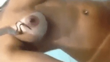 Cavala Super Gostosa Amadora de Belo Horizonte – MG Vazou na Web Tomando Banho