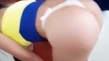 Novinha de 18 Aninhos Muito Gostosa – MG Fez Video Amador Para Namorado e Vazou no WhatsApp