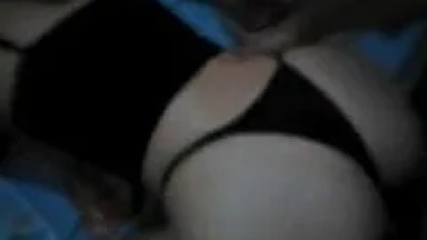 Vazou no WhatsApp Video Amador de Esposinha Muito Gostosa de MG Dando Para Marido