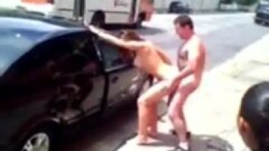Vazou no WhatsApp Video Caseiro de Esposa Cachorra e Gostosa Dando Na Rua Para Tarado
