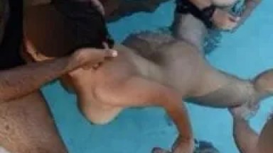 Caiu na Net Video Amadora de Uma Orgia Caseira Com Casais Reais Fazendo Muita Troca – SP