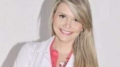 Vazou no WhatsApp Vídeo Pornô Amador da Médica Briane Oliveira de Belo Horizonte – MG Se Masturbando em Frente a Webcam