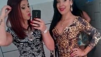Kaliane Fogaça e Luana Paluski Vão Para Motel Com Amigo e Gravam Vídeo de Sexo Amador Sentando na Piroca e Gemendo Gostoso – SC
