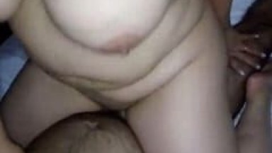 Ninfeta Tarada Mama Com Cara de Cachorra e Depois Senta na Vara Até o Tarado Delirar de Prazer Enquanto Grava um Vídeo Caseiro – SP