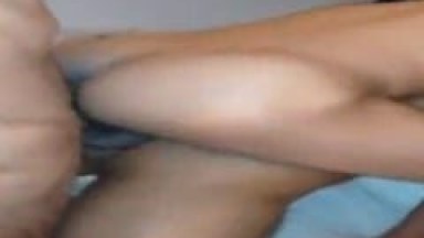 Tarados Gravam um Pornô Amador Gay Fazendo Uma Dupla Penetração no Amigo e Vídeo Vaza na Net – RS