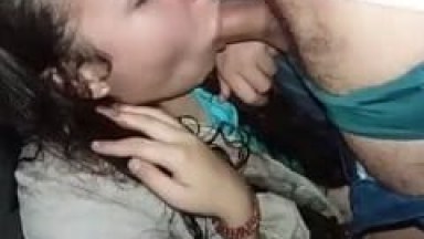 Ninfetinha Vitória Paga um Boquete Delicioso Pro Seu Ficante e Engole a Pica Toda Enquanto Tarado Grava Esse Vídeo Que Vazou na Net – MG