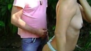 Morena Casada Bem Putinha Faz Uma Putaria Com Amante ao Ar Livre Numa Cachoeira em Petrópolis – RJ e Corno Grava um Vídeo Amador
